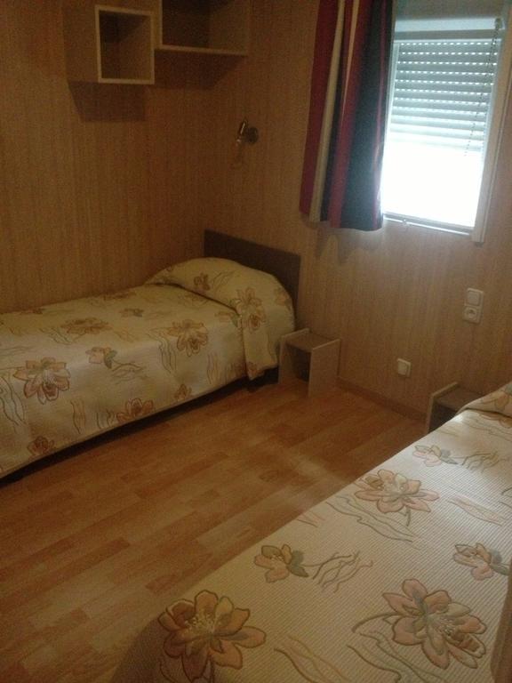 Camping Residence Chalet La Pomposa Terrazzoni Bonifacio  Quarto foto